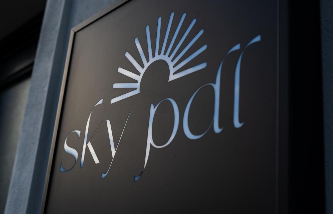 Sky Pdl Hostel Ponta Delgada Kültér fotó