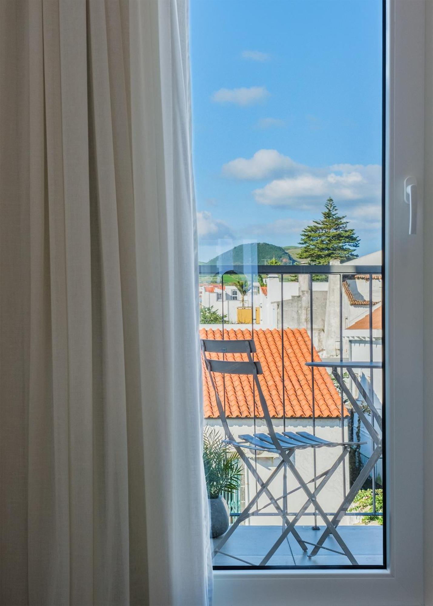 Sky Pdl Hostel Ponta Delgada Kültér fotó