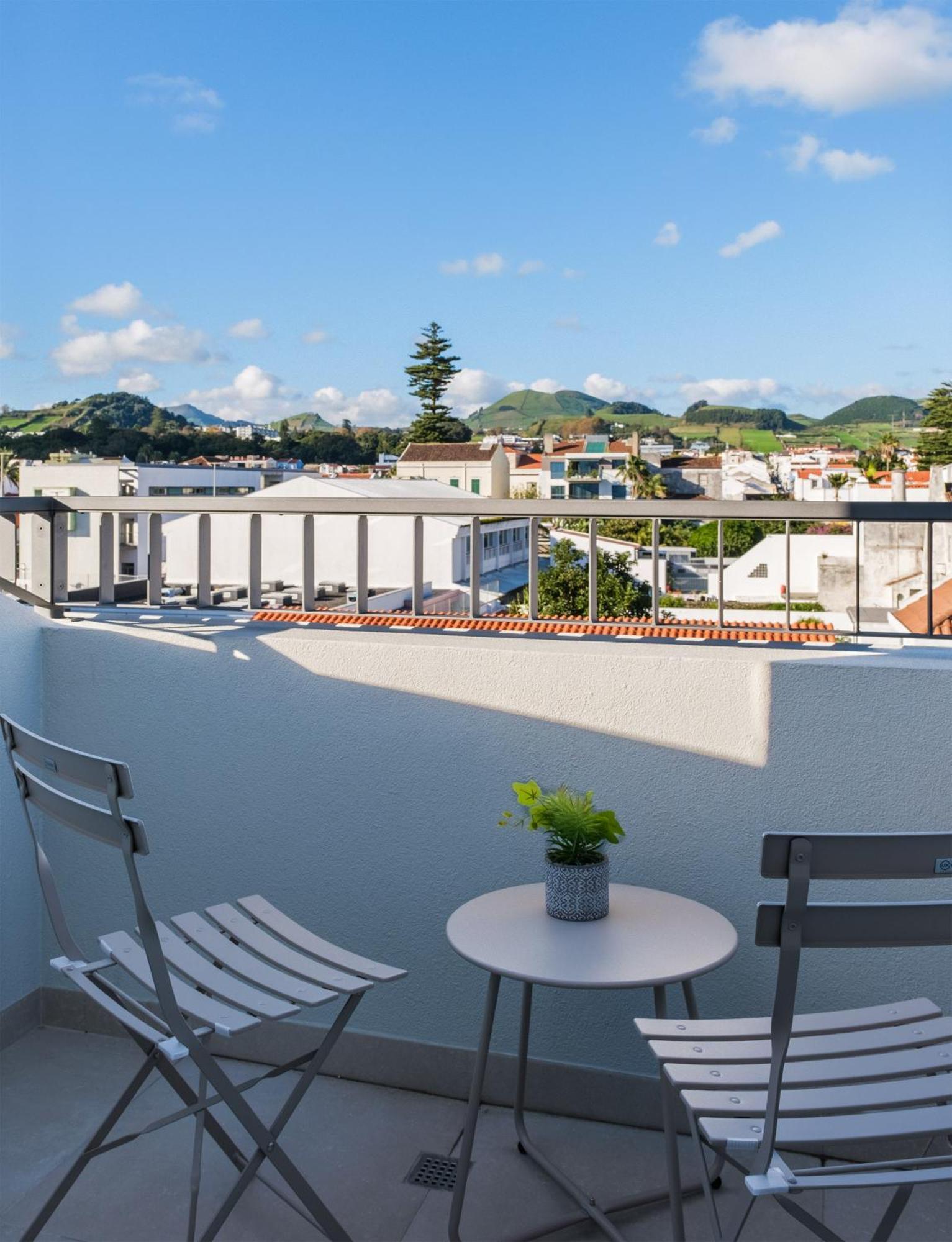Sky Pdl Hostel Ponta Delgada Szoba fotó